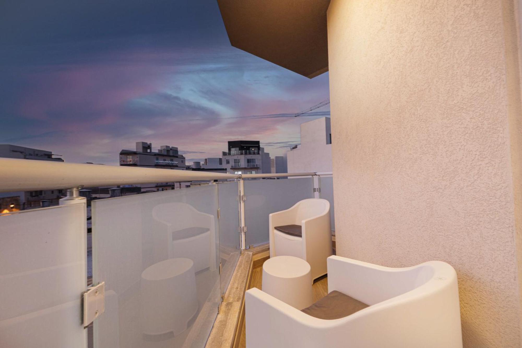 Luxurious & Spacious 2Bd Accomodation At The Podium - Yacht Marina Area, Close To Valletta Msida Dış mekan fotoğraf